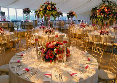 Le grandi tende all'aperto di lusso di evento di nozze per 300 persone strappano resistente